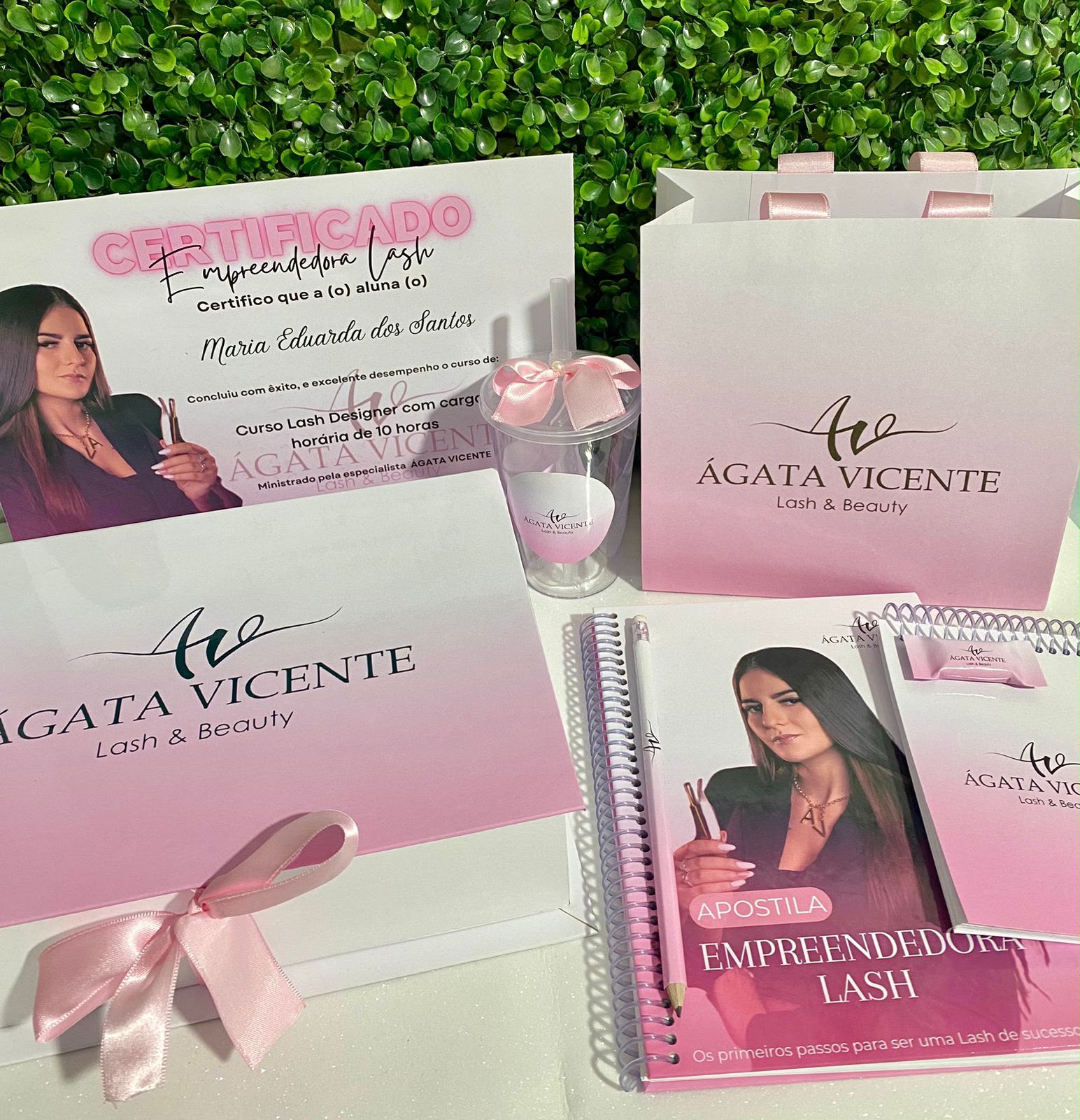 Kit, apostila e certificado inclusos